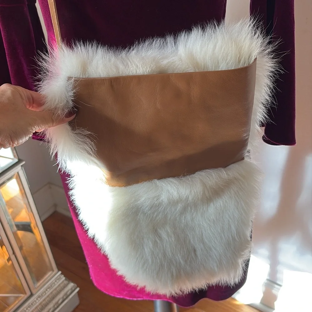 CARLISLE COLLECTION Genuine Shearling Fur Bag Leather Toscana $448 New NWT ivory - Picture 12 of 13